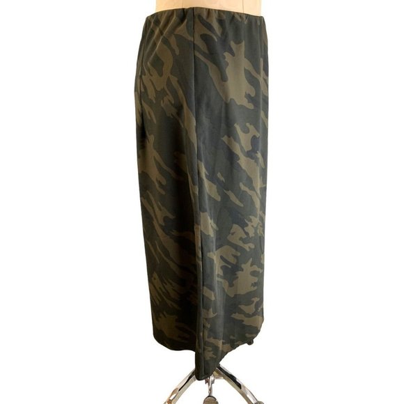 Medium Sanctuary Women's Green Camo Pull On Midi Skirt A-Line - Picture 3 of 6